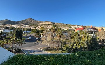 Property slide 30