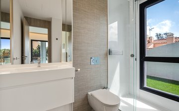 Property slide 19