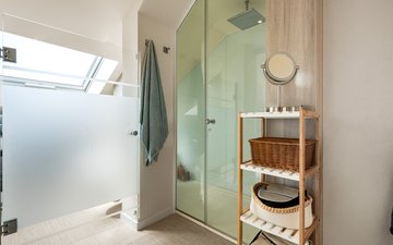 Property slide 22