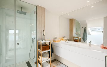 Property slide 23