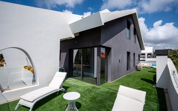 Property slide 30