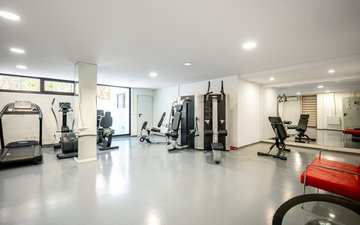 Property slide 46
