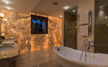 Property slide 18