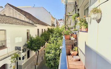 Property slide 10