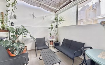 Property slide 19