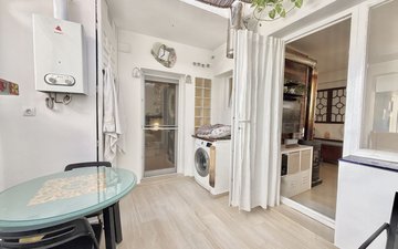 Property slide 20