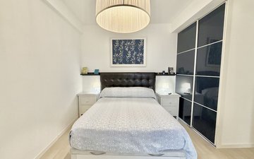 Property slide 25