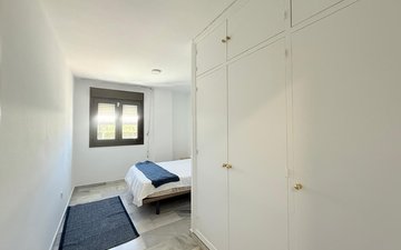Property slide 22