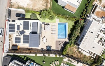 Property slide 62