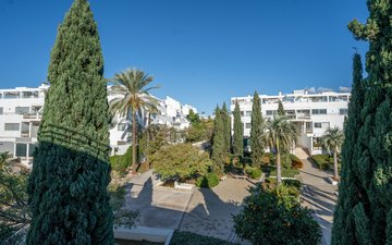 Property slide 23