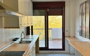 Property slide 6