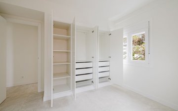 Property slide 20