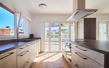 Property slide 10