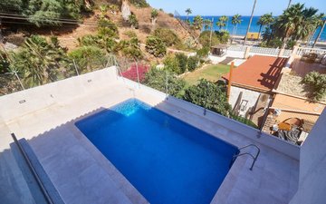 Property slide 19
