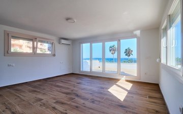 Property slide 25