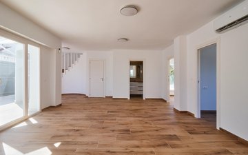 Property slide 37