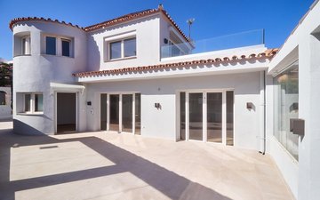 Property slide 39