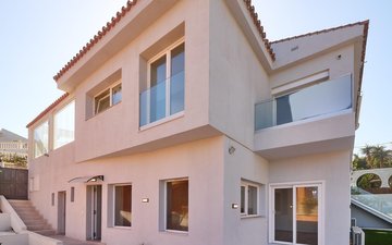 Property slide 49