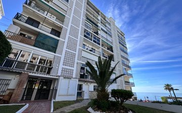 Property slide 21