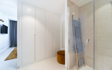 Property slide 21