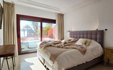 Property slide 19