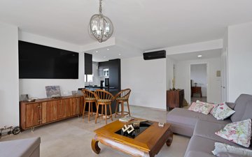 Property slide 4