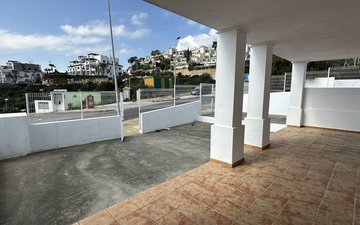 Property slide 10