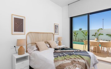 Property slide 44