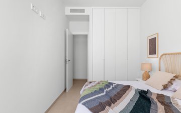 Property slide 46