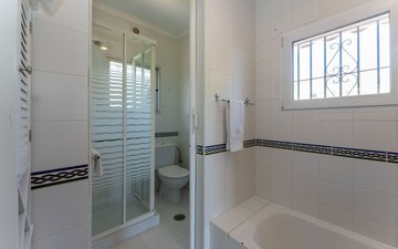 Property slide 22