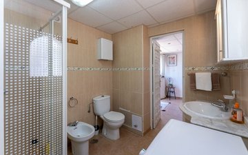 Property slide 39