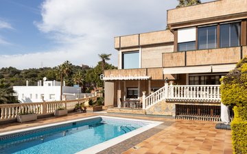 Property slide 1