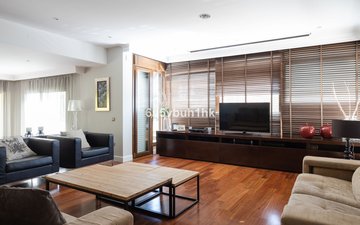 Property slide 21