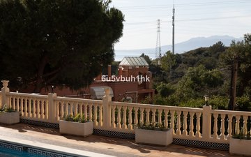 Property slide 39