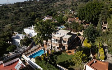 Property slide 50