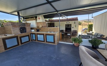 Property slide 14