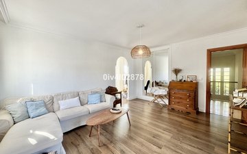 Property slide 21