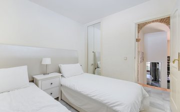 Property slide 14