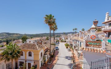 Property slide 25