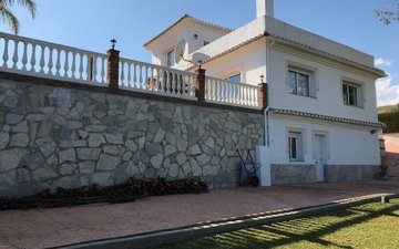 Property slide 39