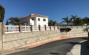 Property slide 42