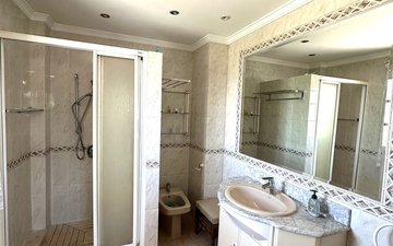 Property slide 22