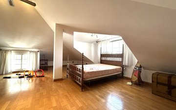Property slide 7