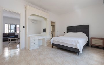 Property slide 22