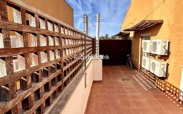 Property slide 16