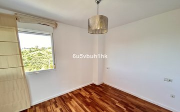 Property slide 40