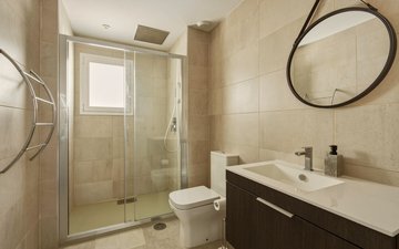 Property slide 18