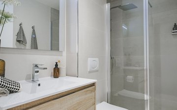 Property slide 31