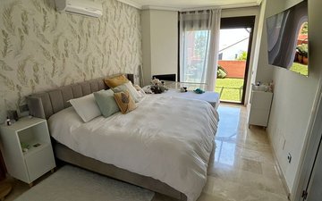 Property slide 21