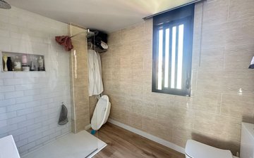 Property slide 33